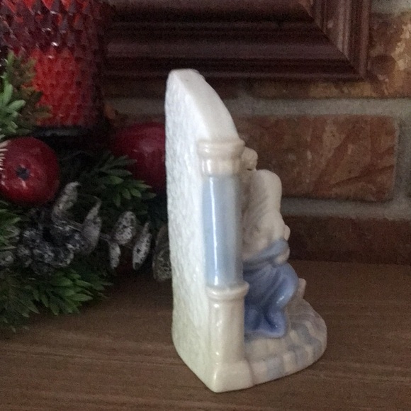Vintage Blue Porcelain Nativity Holy Family - Picture 5 of 5